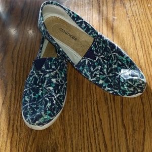 Maurices blue and teal slip on canvas shoes 9